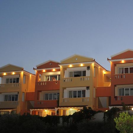 Yolanda Studios Paralia Agias Foteinis Esterno foto