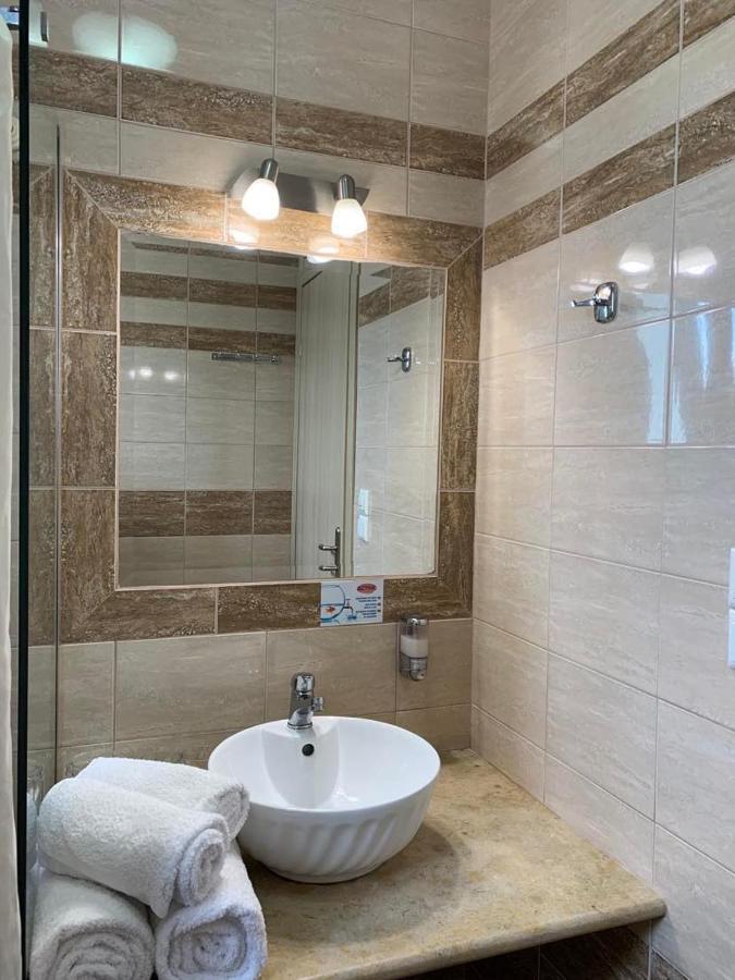 Yolanda Studios Paralia Agias Foteinis Esterno foto
